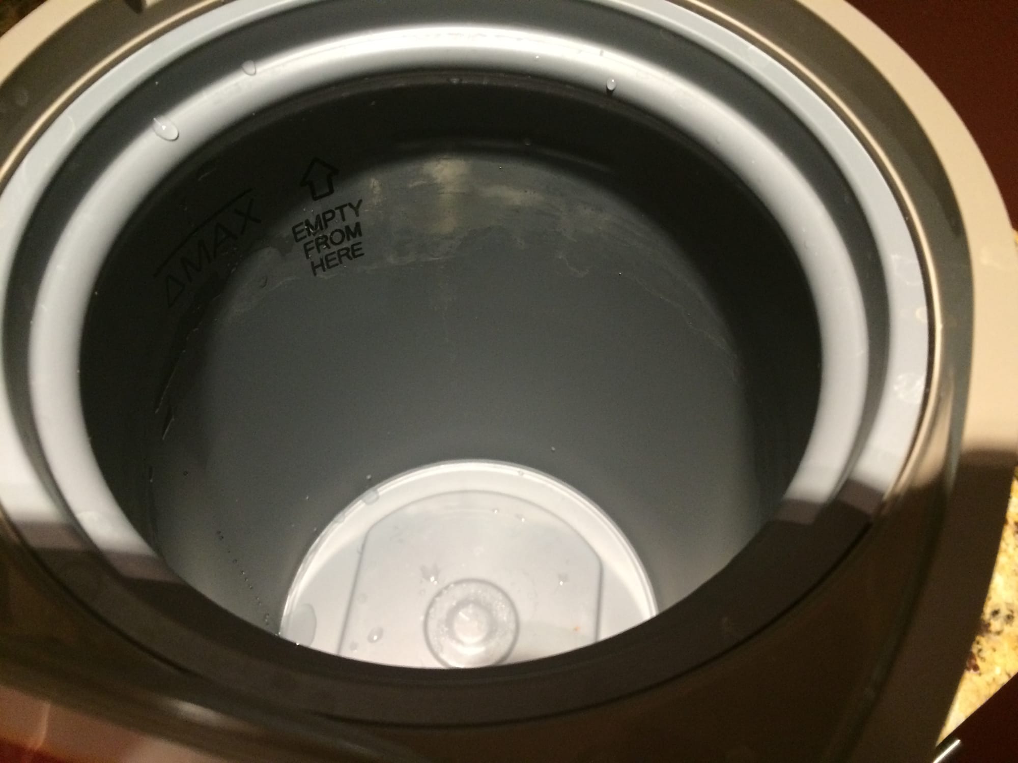 A nice clean Zojirushi